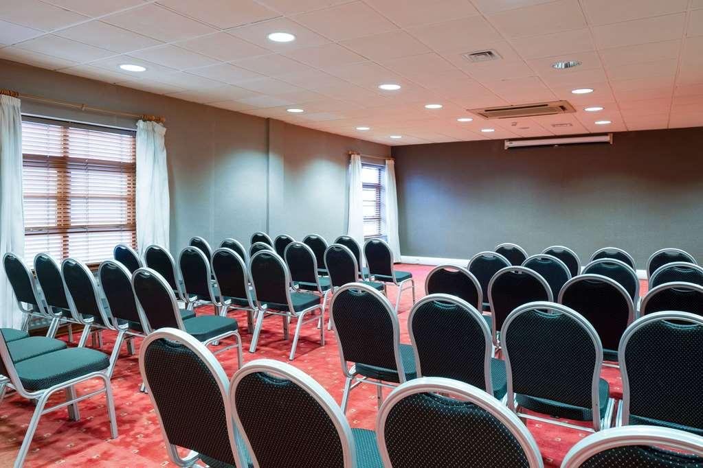 Clarion Collection Hotel Belfast Loughshore Каррикфергус Удобства фото