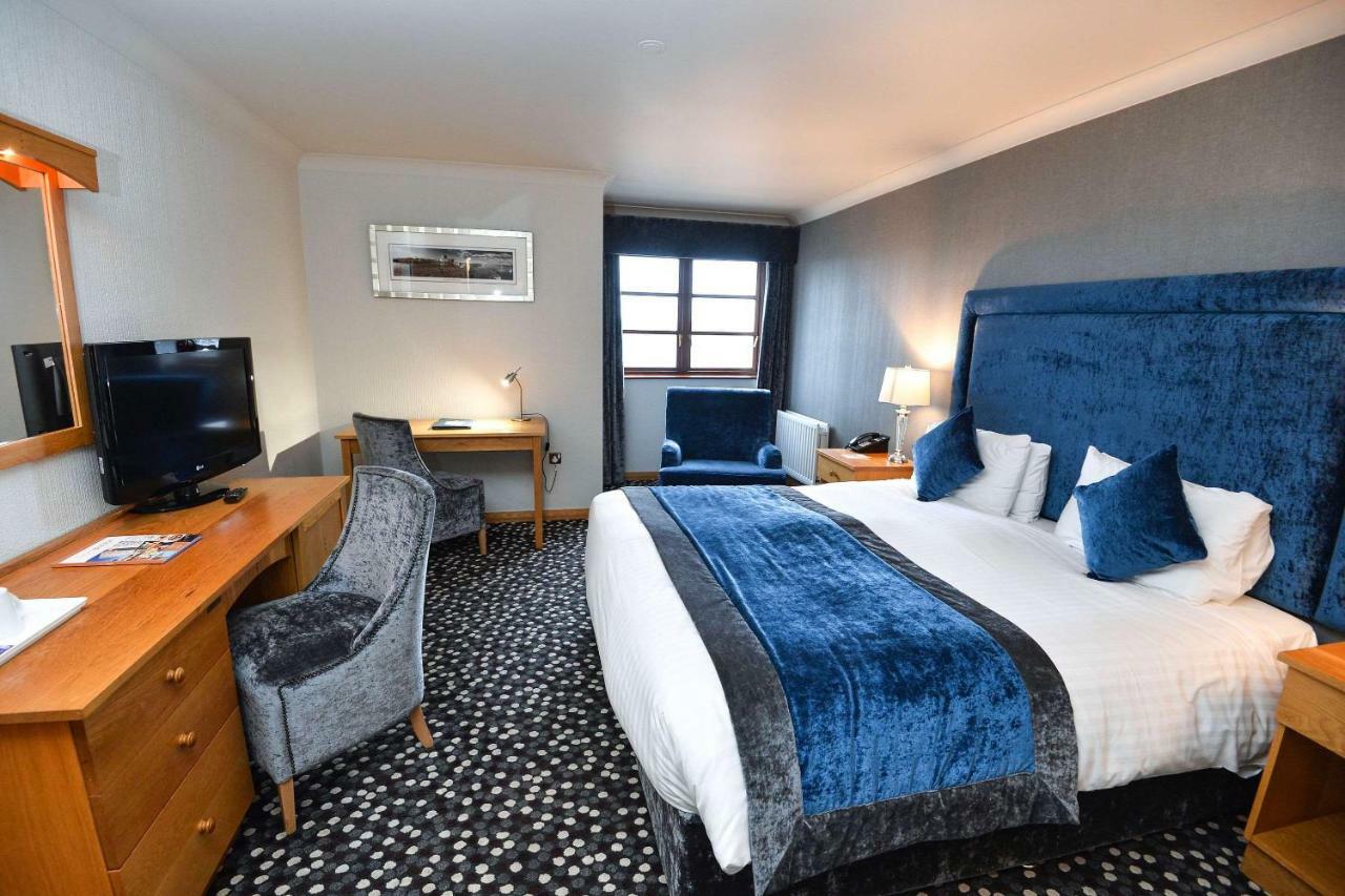 Clarion Collection Hotel Belfast Loughshore Каррикфергус Экстерьер фото