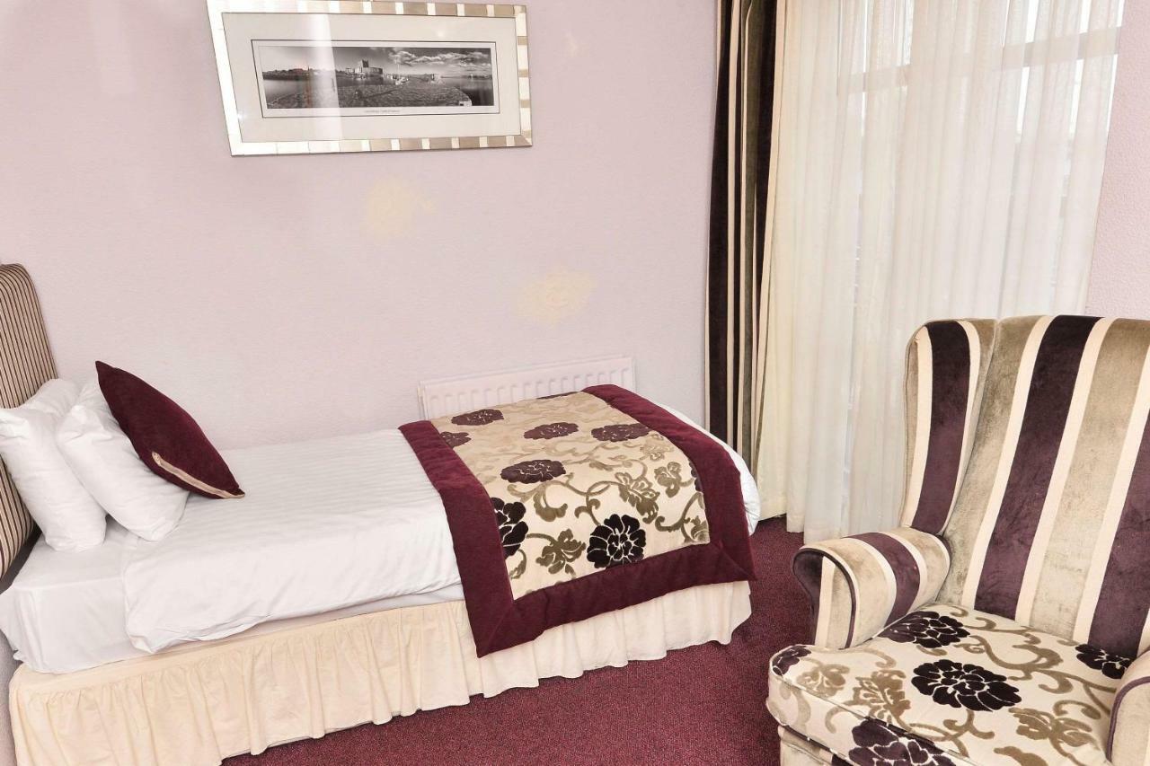 Clarion Collection Hotel Belfast Loughshore Каррикфергус Экстерьер фото
